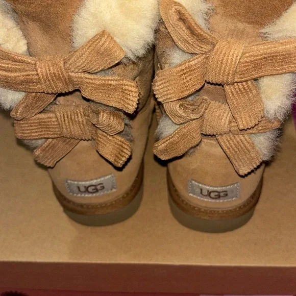UGG Bailey Corduroy Bow Boots - Picture 3 of 8